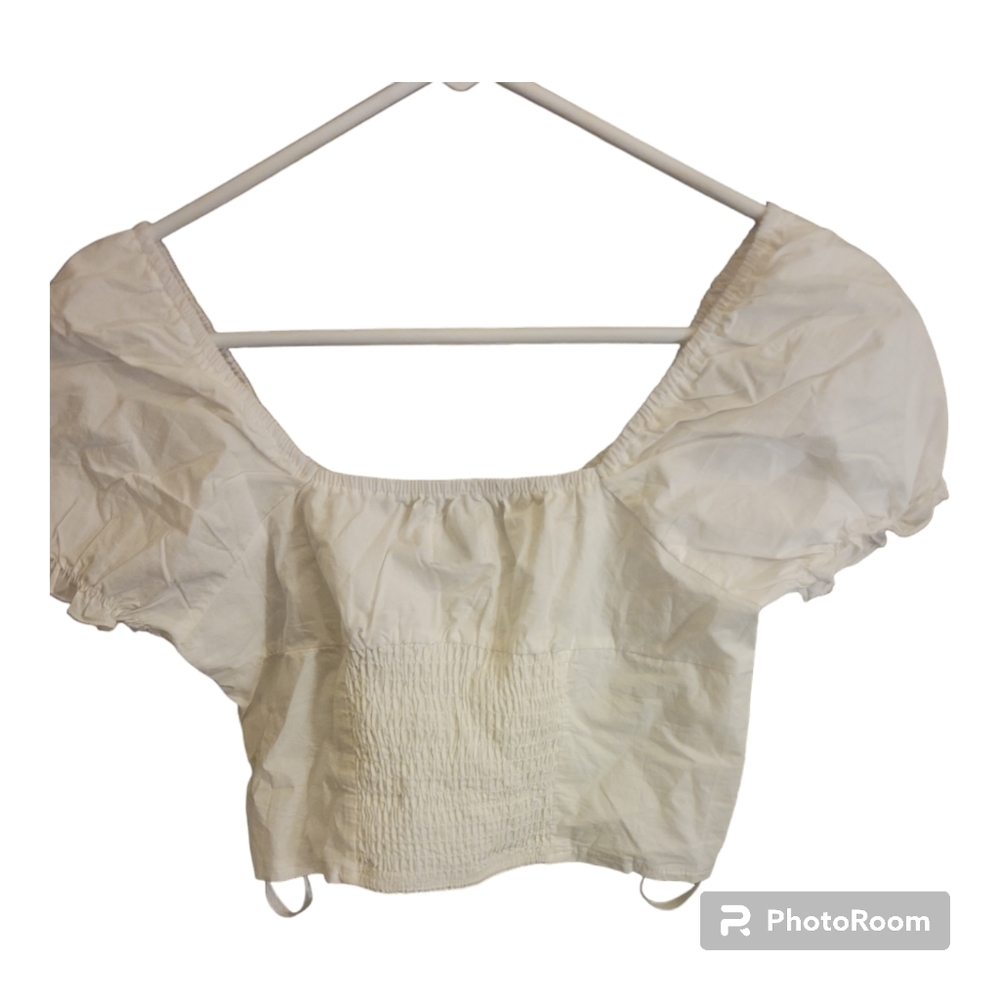 Princess Polly NWTwhite crop top size 2